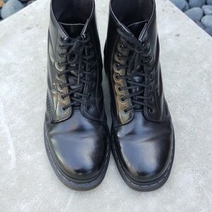 Dr. Martin's classic boot 1460